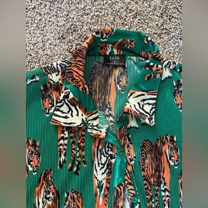 Dressed in LALA So Far So Good Oversized Plissé Dress in Tiger Tales XL